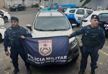 Carro com registro de roubo é recuperado pela PM em Campos 