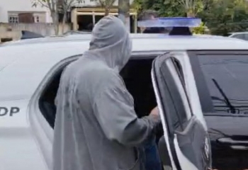 Homem condenado por receptação é preso dentro de loja de carros em Campos
