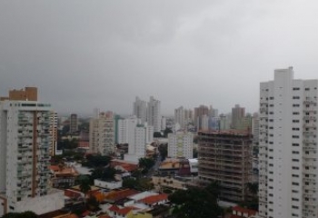 Previsão de chuva e ventos fortes nesta segunda no Norte Fluminense