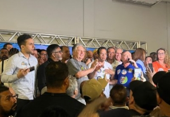 Garotinho reúne apoiadores durante agenda de campanha em Campos 