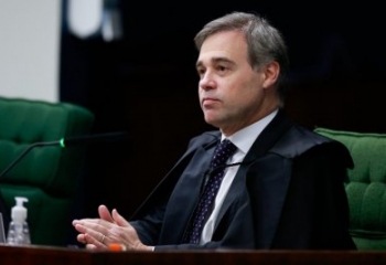 André Mendonça determina afastamento do diretor-geral da PF, Andrei Rodrigues