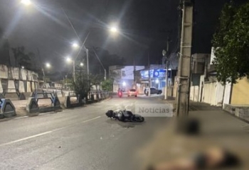 Homem morre ao cair de moto na Avenida 28 de Março, em Campos