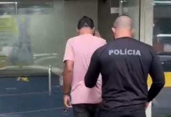 Homem é preso por descumprir medida protetiva e furtar o relógio de energia da ex, em Campos