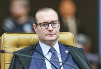 Zanin nega pedido para obrigar Senado a instalar CPI do Banco Master