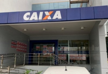Impasse entre Governo Federal e trabalhadores mantém Caixa em greve e gera transtornos à população