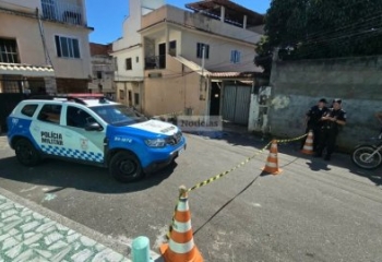 Homem é morto a tiros na tarde deste sábado