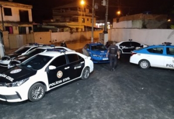 Mulher diz ter sido sequestrada e agredida na BR-101, em Campos