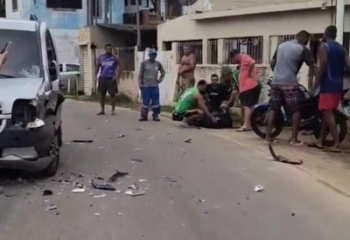 Acidente entre carro e moto deixa homem ferido em Grussaí 