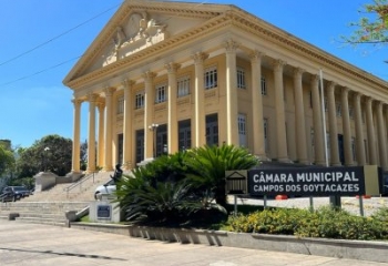 Vereadores licenciados deixam Prefeitura de Campos e voltam ao Legislativo