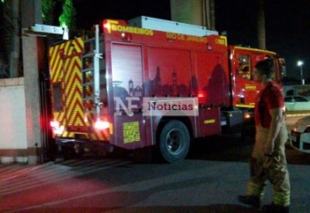 Princípio de incêndio em apartamento assusta moradores de condomínio, em Campos