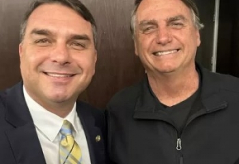 Ministro libera visitas de Flávio a Jair Bolsonaro após 90 dias de proibição