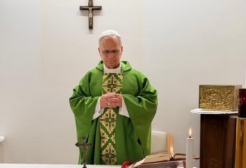 Vaticano diz que papa Leão receberá alta hospitalar neste sábado