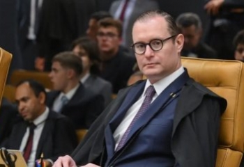 Zanin pede manifestação da PGR e AGU em ação sobre 2º turno no governo do RJ