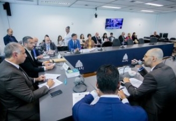 CCJ da Alerj aprova projeto que declara facções criminosas como organizações terroristas