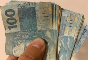 Receita Federal libera consulta ao lote residual do IR; veja quem recebe