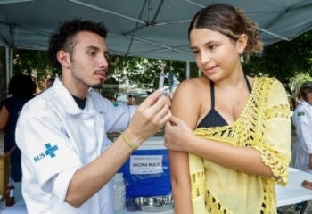 Mais de 3 milhões de adolescentes precisam tomar 2ª dose da vacina contra dengue
