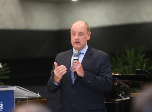 Governo exonera mais 94 servidores e cortes já chegam a 638