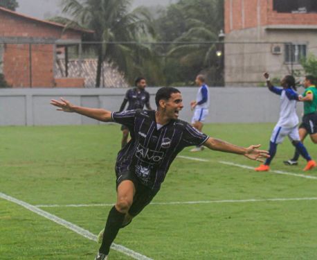 Roxinho empata fora de casa e se mantém na zona de classificação do Grupo A