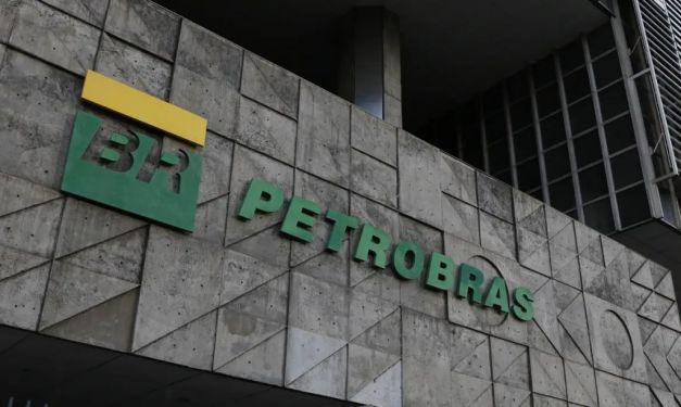 Petrobras abre 150 vagas em programa de estágio; vagas em Macaé 
