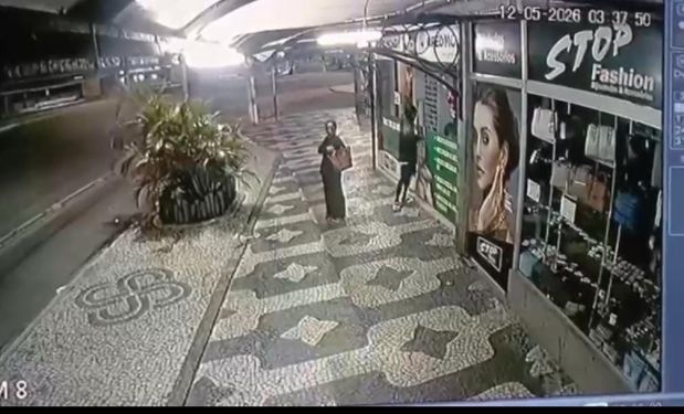 Loja em shopping no Centro de Campos é alvo de criminosos