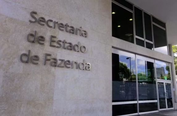 Secretaria de Fazenda exonera quase 40 servidores após investigação sobre favorecimento à Refit