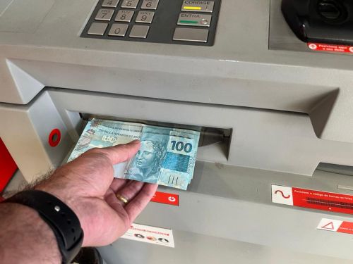 Estado anuncia pagamento das parcelas restantes da recomposição salarial para servidores ativos, aposentados e pensionistas