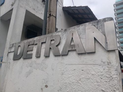 Detran-RJ deixará site e aplicativo fora do ar neste sábado