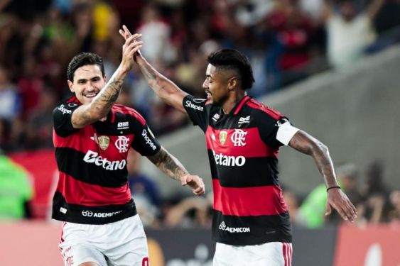 Libertadores: Flamengo vence o Cusco por 3 a 0 no Maracanã