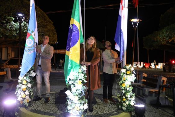 Comemoração dos 350 anos da Vila de São João da Praia reúne cultura e emoção em SJB