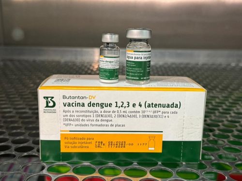 Ministério da Saúde suspende preventivamente vacina contra a dengue do Butantan