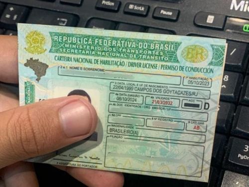 Detran RJ concede isenção de taxas para renovação da CNH para pessoas a partir dos 60 anos