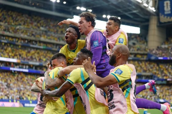 Brasil e Noruega brigarão neste domingo por vaga nas quartas de final da Copa do Mundo 