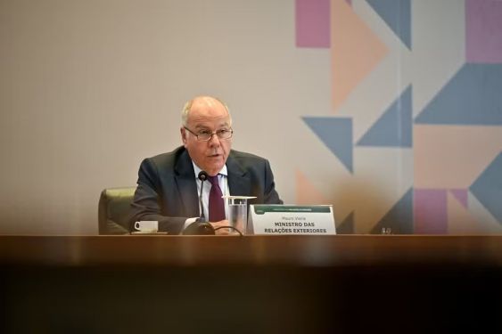 Itamaraty alertou para risco de ação militar dos EUA no Brasil após classificação de CV e PCC como terroristas
