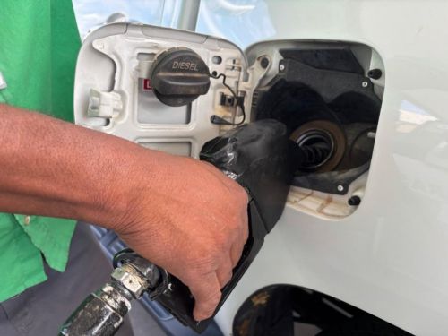 Preço do etanol cai em 17 Estados, sobe em 6 e no DF, e fica estável em 2 na semana