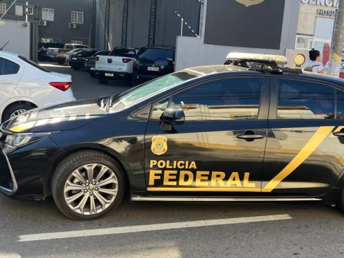 Operação conjunta da PF e PM prende foragido por homicídio em rodoviária 