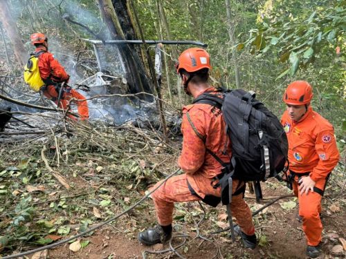 Colombianas que morreram na queda de helicóptero eram avó, mãe e filha