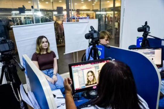 Detran RJ oferece emissão de identidade sem agendamento para estudantes que farão Enem