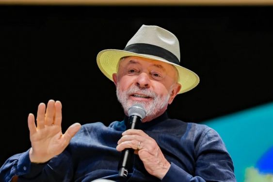 Lula diz que não sabia que Bolsa Família não teve reajuste e se esquiva sobre caráter eleitoral