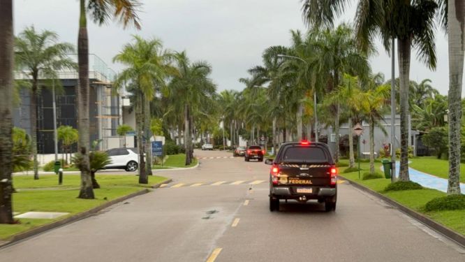 Polícia Federal deflagra operação contra domínio armado do serviço de internet  