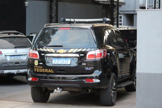 PF e Polícia Militar prendem homem condenado a 23 anos por estupro de vulnerável
