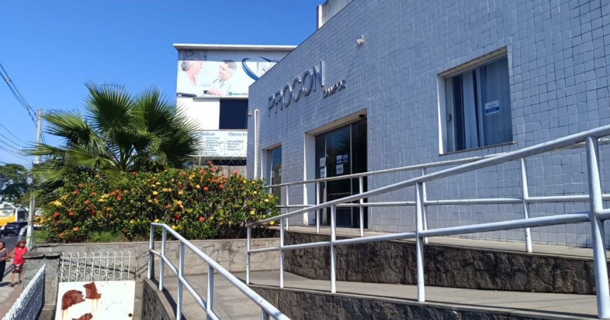 Procon orienta sobre direitos em bancos de Campos
